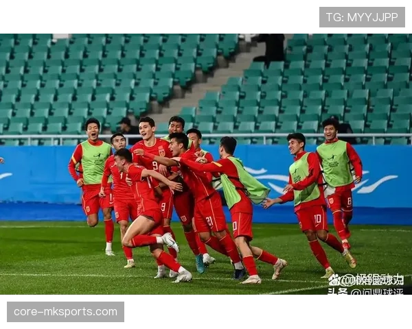 球队集训显成效：新战术助力状态回暖，积极备战季前赛