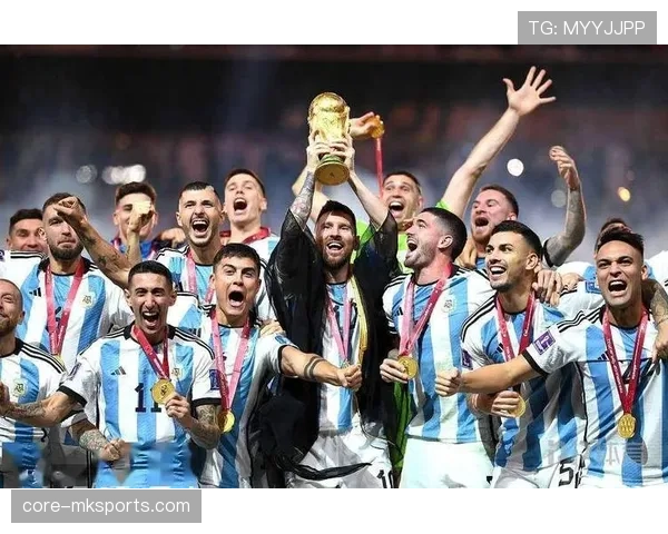 帕雷德斯状态回升 助力阿根廷夺得世界杯冠军