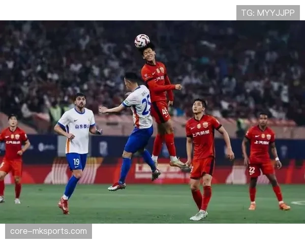 德甲新星闪耀赛场,转会市场再掀波澜 德甲新星闪耀赛场,转会市场再掀波澜