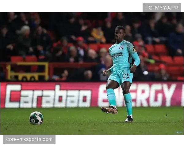 布莱顿与凯塞多成功续约,未来之星状态回暖引关注 布莱顿与凯塞多成功续约,未来之星状态回暖引关注