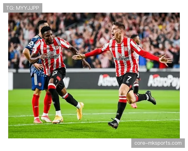 多特蒙德中场强势崛起,助力球队争冠前景愈发光明 多特蒙德中场强势崛起,助力球队争冠前景愈发光明